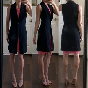 Women's Black Sleeveless Blazer Coat